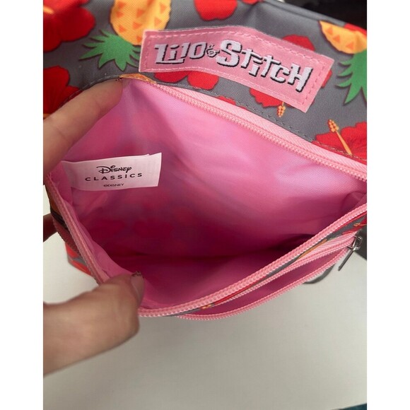 Disney Classics Lilo and STITCH Crossbody purse/bag - Picture 4 of 7